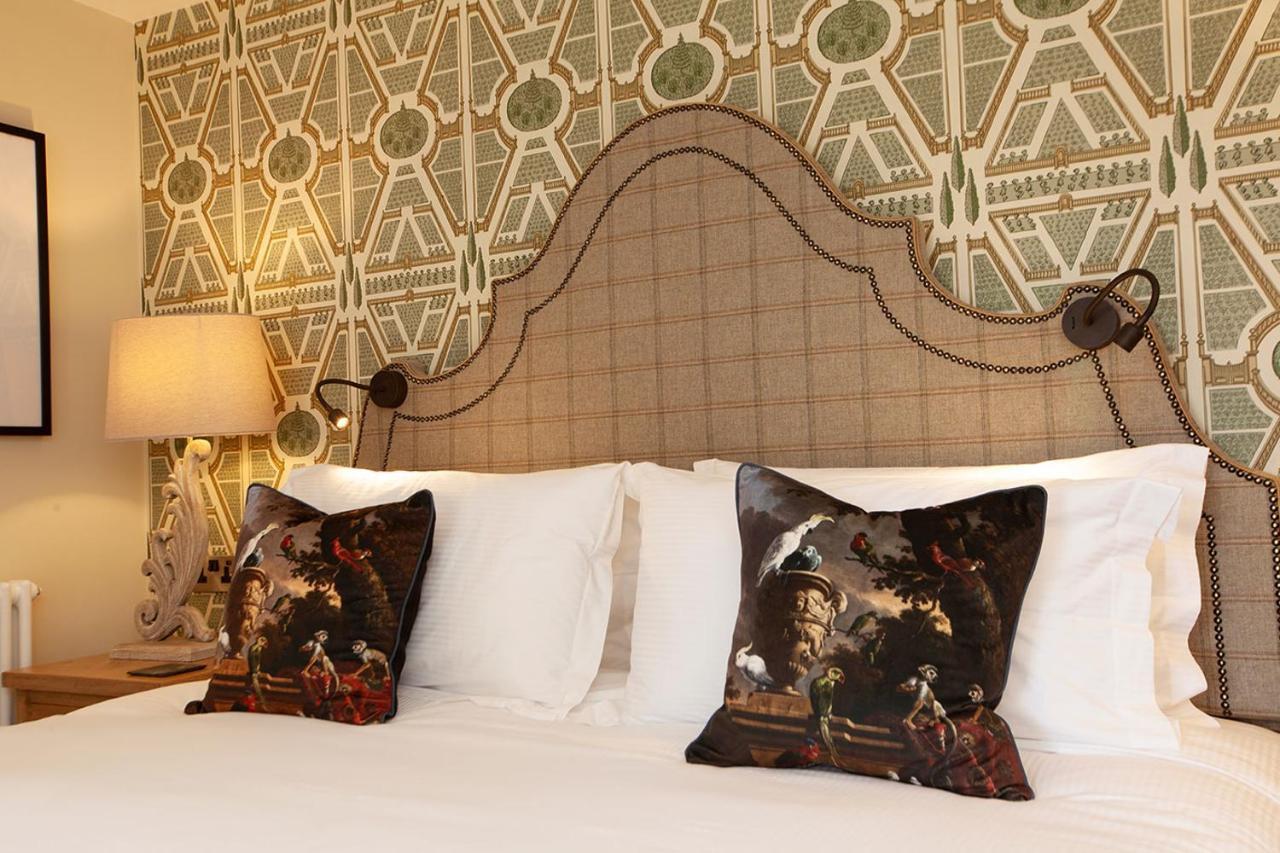 The Fox And Hounds Country Inn 4*