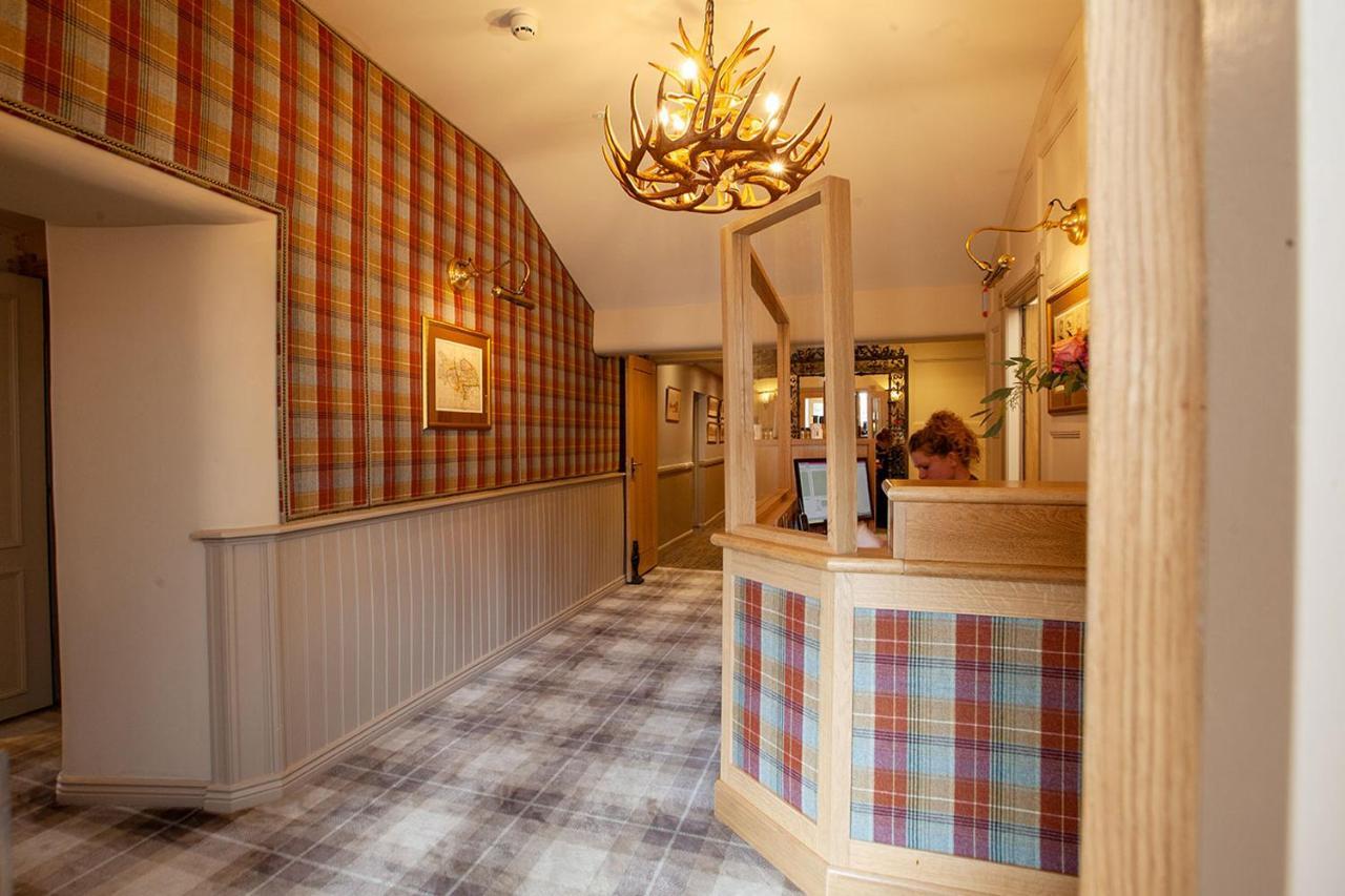 The Fox And Hounds Country 4*